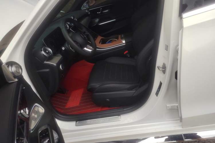 Used Mercedes-Benz C-Class 2025 C 260 L Sport Edition Left Front Seat