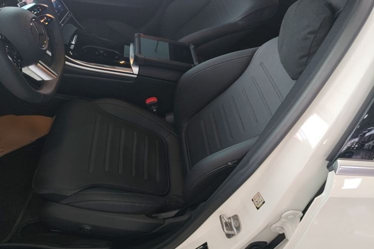 Used Mercedes-Benz C-Class 2025 Refresh C 200 L Sport Edition Left Front Seat