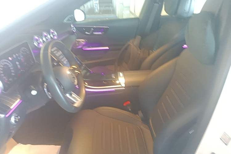 Used Mercedes-Benz C-Class 2025 C 260 L Obsidian Night Sport Edition Left Front Seat