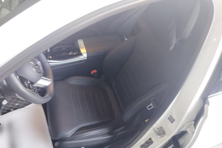 Used Mercedes-Benz C-Class 2025 C 260 L Sport Edition Left Front Seat