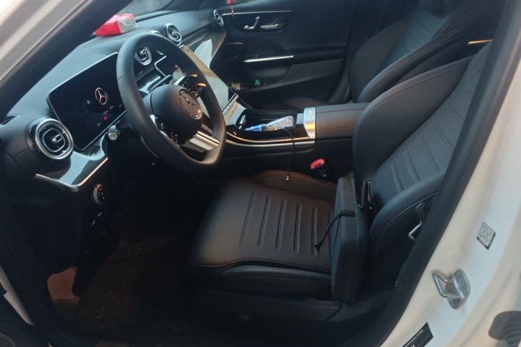 Used Mercedes-Benz C-Class 2025 Facelift C 260 L Sport Edition Left Front Seat