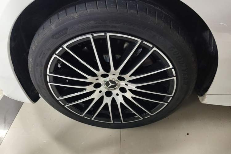 Used Mercedes-Benz C-Class 2025 Facelift C 260 L Sport Edition Left Front Wheel Hub