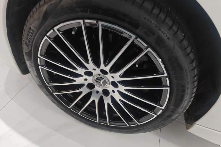 Used Mercedes-Benz C-Class 2025 C 260 L Sport Edition Left Front Wheel Hub
