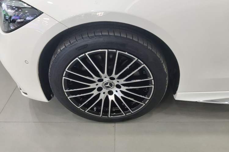 Used Mercedes-Benz C-Class 2025 Facelift C 260 L Sport Edition Left Front Wheel Hub