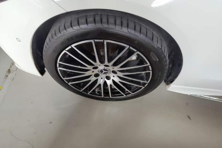 Used Mercedes-Benz C-Class 2025 Facelift C 260 L Sport Edition Left Front Wheel Hub