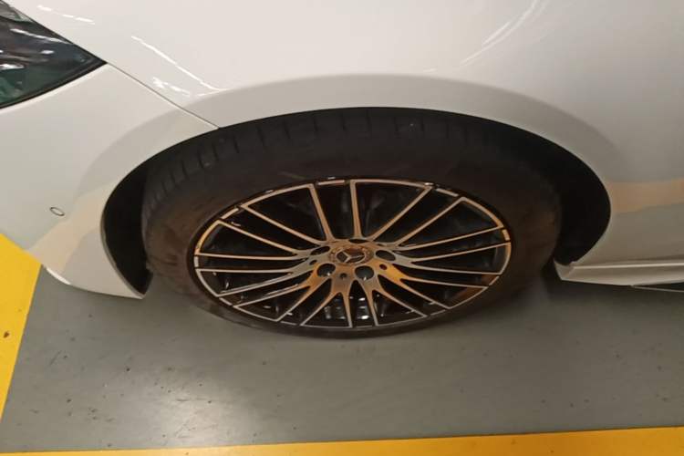 Used Mercedes-Benz C-Class 2025 Facelift C 260 L Sport Edition Left Front Wheel Hub