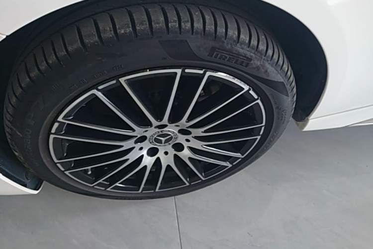 Used Mercedes-Benz C-Class 2025 Facelift C 260 L Sport Edition Left Front Wheel Hub