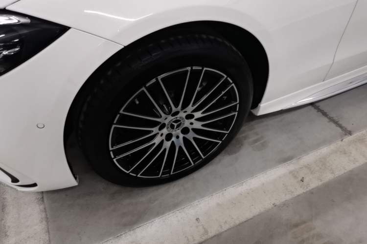 Used Mercedes-Benz C-Class 2025 Facelift C 260 L Sport Edition Left Front Wheel Hub