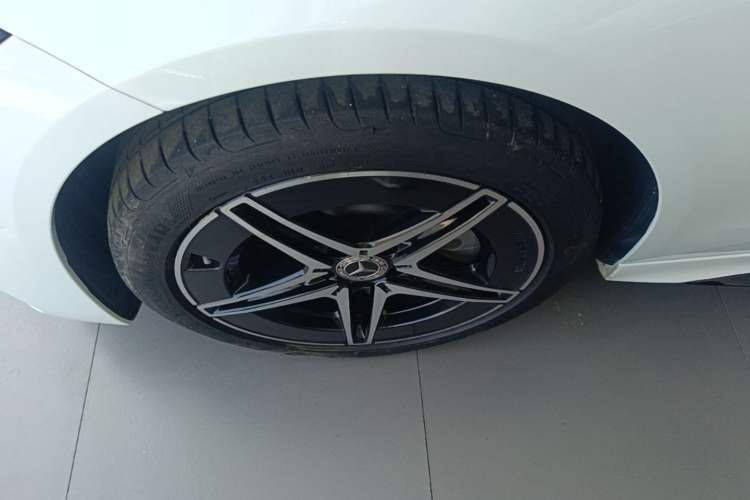 Used Mercedes-Benz C-Class 2025 C 260 L Obsidian Night Sport Edition Left Front Wheel Hub