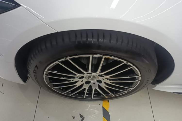 Used Mercedes-Benz C-Class 2025 Facelift C 260 L Sport Edition Left Front Wheel Hub