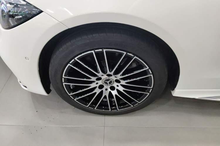 Used Mercedes-Benz C-Class 2025 Facelift C 260 L Sport Edition Left Front Wheel Hub
