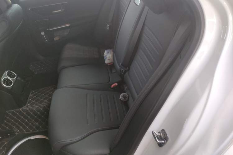 Used Mercedes-Benz C-Class 2025 Refresh C 200 L Sport Edition Left Rear Seat