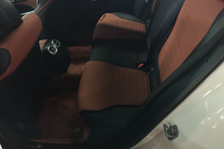 Used Mercedes-Benz C-Class 2025 Facelift C 260 L Sport Edition Left Rear Seat
