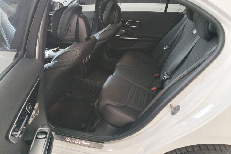 Used Mercedes-Benz C-Class 2025 C 260 L Obsidian Night Sport Edition Left Rear Seat