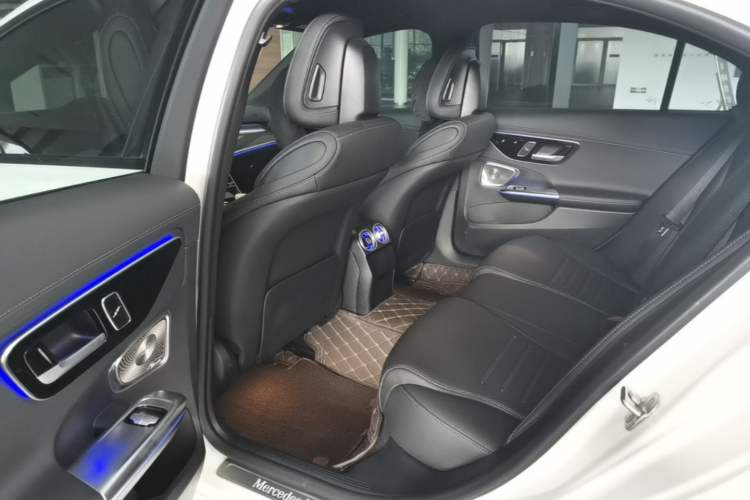 Used Mercedes-Benz C-Class 2025 C 260 L Obsidian Night Sport Edition Left Rear Seat