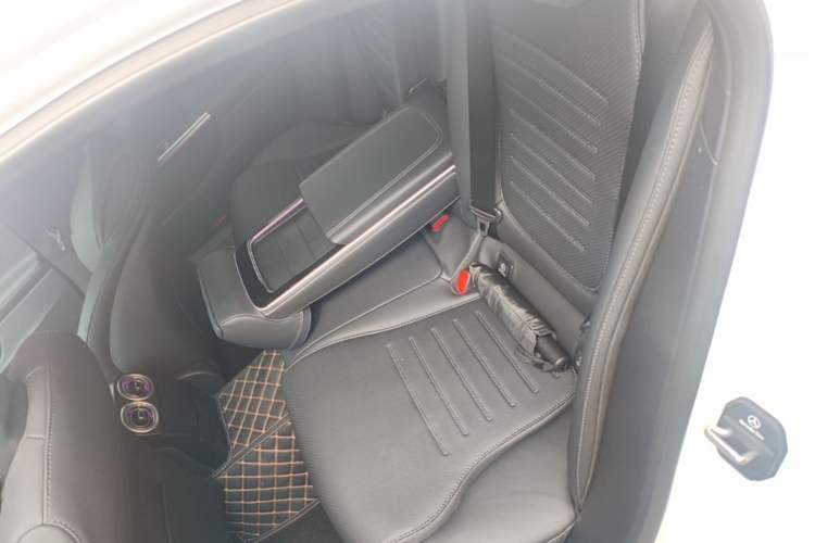 Used Mercedes-Benz C-Class 2025 Facelift C 260 L Sport Edition Left Rear Seat