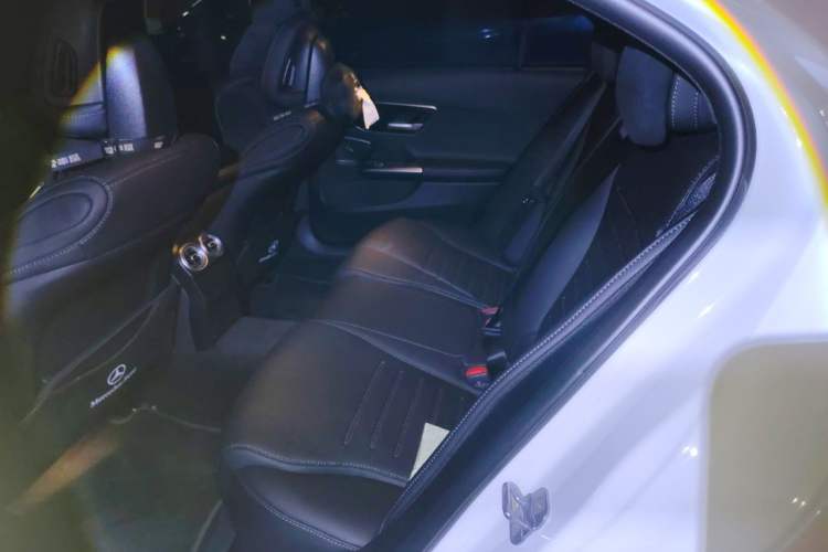 Used Mercedes-Benz C-Class 2025 C 260 L Sport Edition Left Rear Seat
