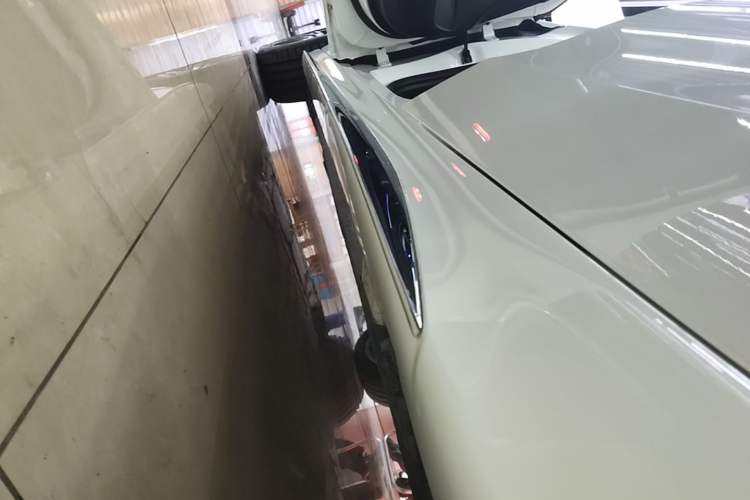 Used Mercedes-Benz C-Class 2025 Facelift C 260 L Sport Edition Left Side Sill