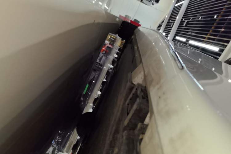 Used Mercedes-Benz C-Class 2025 C 200 L Sport Edition Left Side Sill