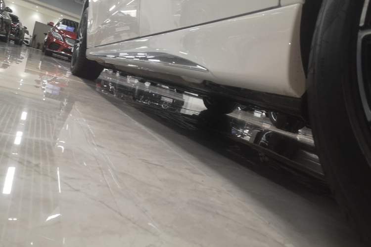 Used Mercedes-Benz C-Class 2025 Facelift C 260 L Sport Edition Left Side Sill