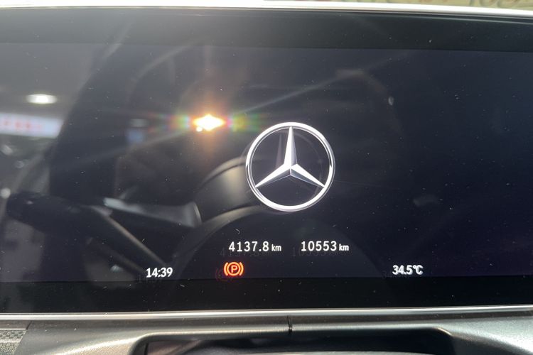 Used Mercedes-Benz C-Class 2025 C 260 L Sport Edition Odometer Close Up