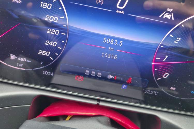 Used Mercedes-Benz C-Class 2025 C 260 L Obsidian Night Sport Edition Odometer Close Up