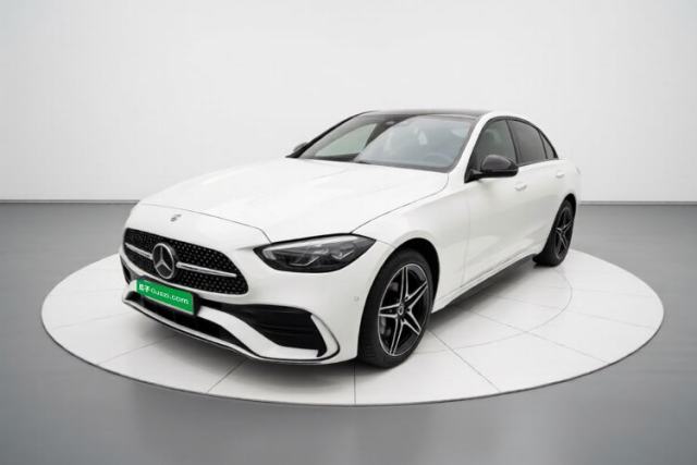 Mercedes-Benz C-Class 2025 C 260 L Obsidian Night Sport Edition usata