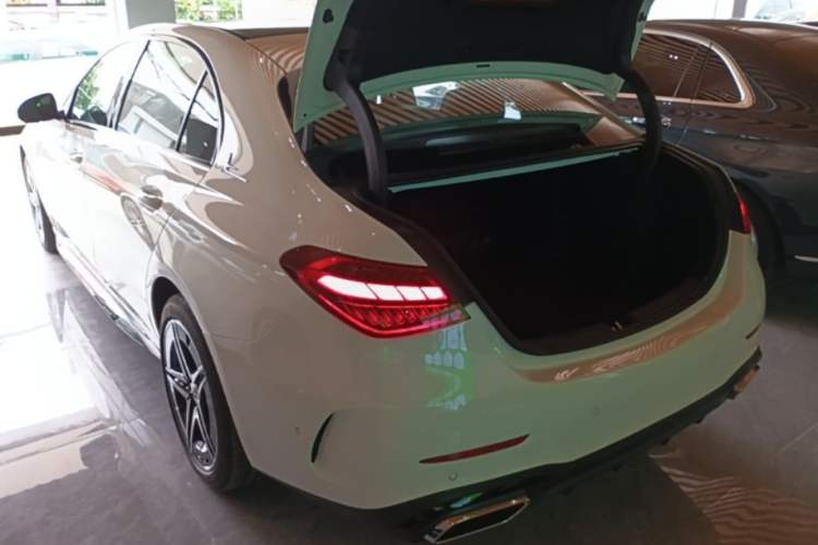 Used Mercedes-Benz C-Class 2025 C 260 L Obsidian Night Sport Edition Rear Left 45 Deg