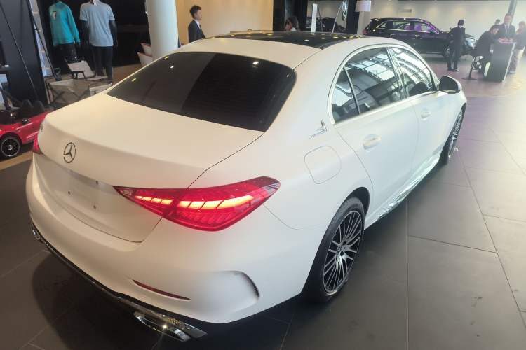 Used Mercedes-Benz C-Class 2025 Facelift C 260 L Sport Edition Rear Right 45 Deg