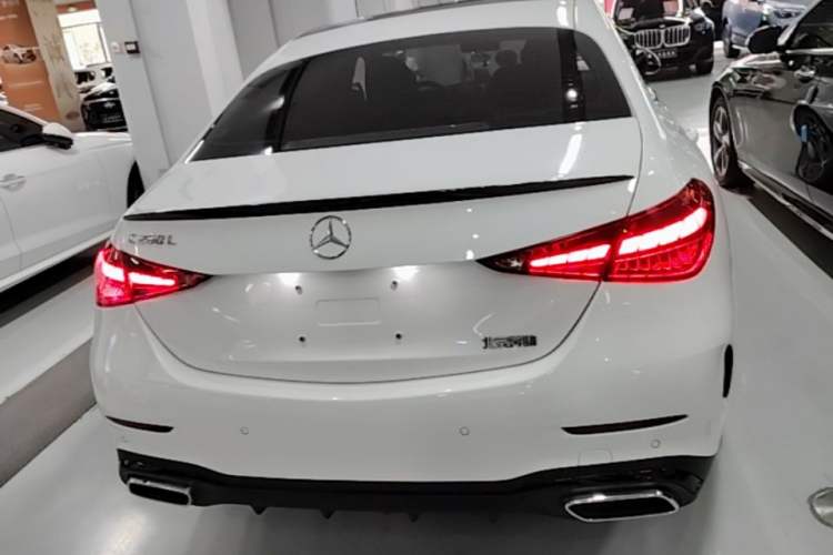Used Mercedes-Benz C-Class 2025 Refresh C 260 L Night Edition Sports Version Rear