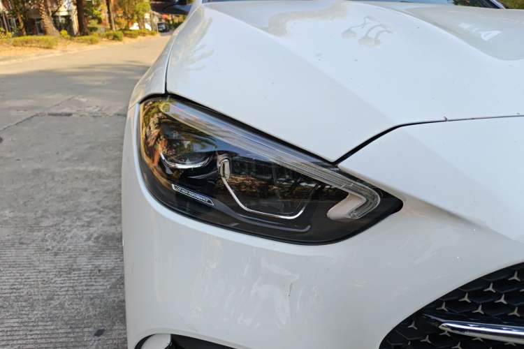 Used Mercedes-Benz C-Class 2025 C 260 L Obsidian Night Sport Edition Right Front Headlight