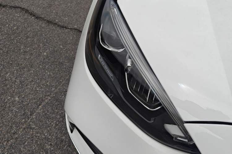 Used Mercedes-Benz C-Class 2025 C 260 L Sport Edition Right Front Headlight