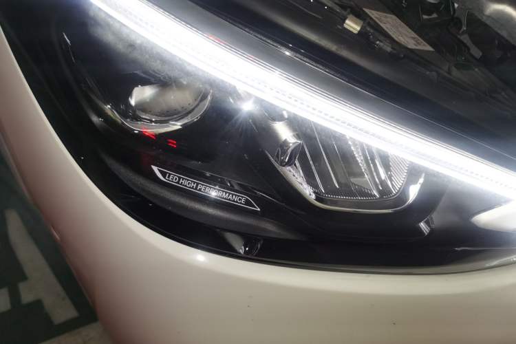 Used Mercedes-Benz C-Class 2025 Facelift C 260 L Sport Edition Right Front Headlight
