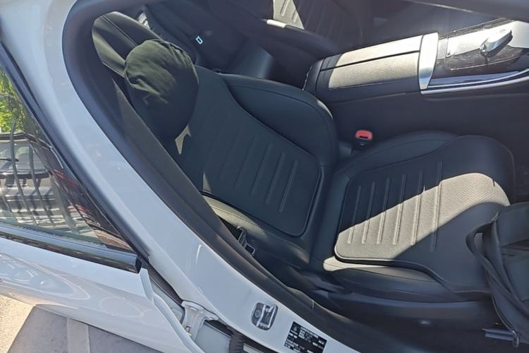 Used Mercedes-Benz C-Class 2025 C 260 L Obsidian Night Sport Edition Right Front Seat
