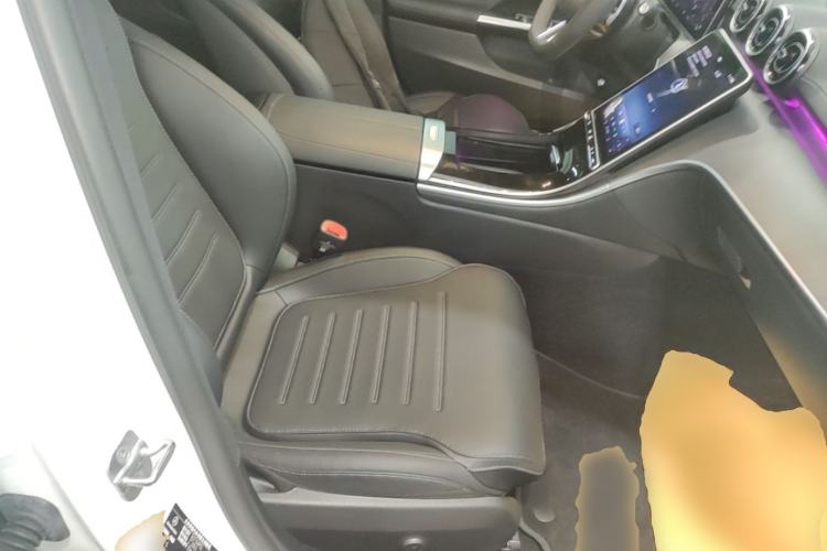 Used Mercedes-Benz C-Class 2025 C 200 L Sport Edition Right Front Seat