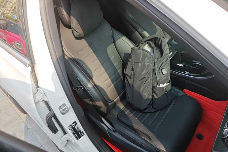 Used Mercedes-Benz C-Class 2025 C 260 L Sport Edition Right Front Seat
