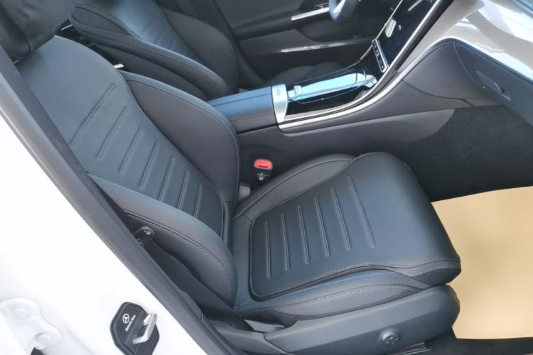 Used Mercedes-Benz C-Class 2025 Facelift C 260 L Sport Edition Right Front Seat