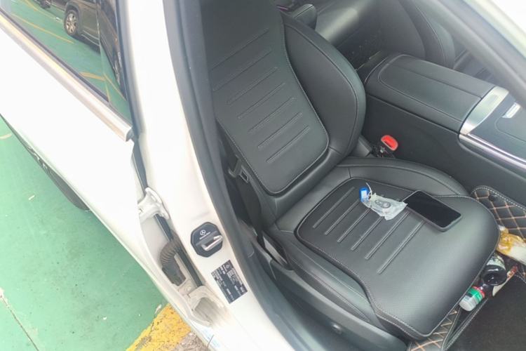Used Mercedes-Benz C-Class 2025 Facelift C 260 L Sport Edition Right Front Seat
