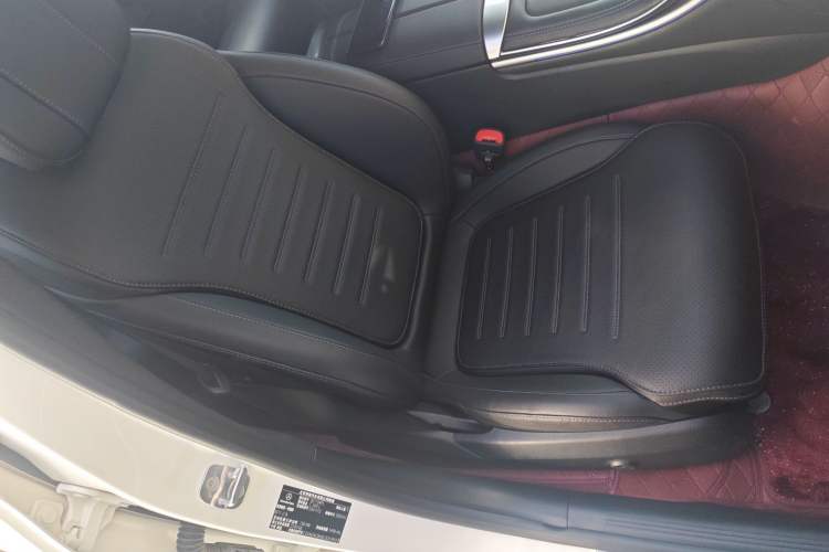 Used Mercedes-Benz C-Class 2025 C 260 L Sport Edition Right Front Seat