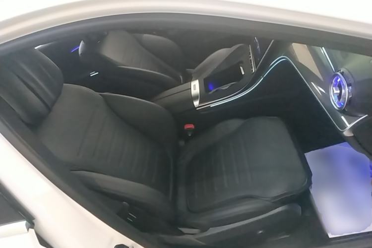 Used Mercedes-Benz C-Class 2025 Facelift C 260 L Sport Edition Right Front Seat