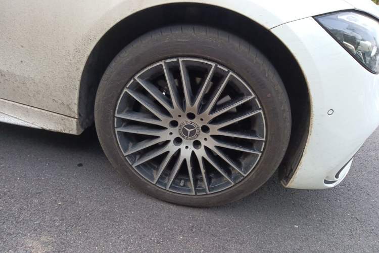 Used Mercedes-Benz C-Class 2025 Facelift C 260 L Sport Edition Right Front Wheel Hub