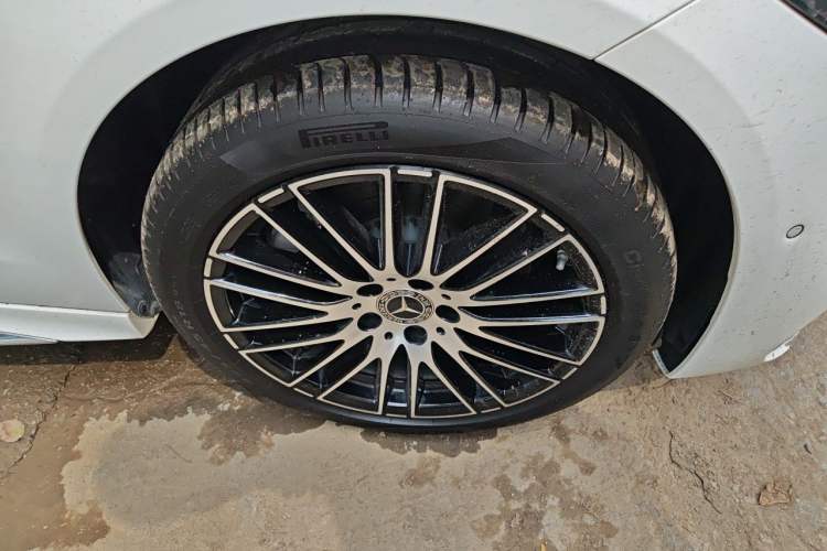 Used Mercedes-Benz C-Class 2025 Facelift C 260 L Sport Edition Right Front Wheel Hub