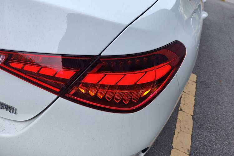 Used Mercedes-Benz C-Class 2025 C 260 L Sport Edition Right Rear Taillight