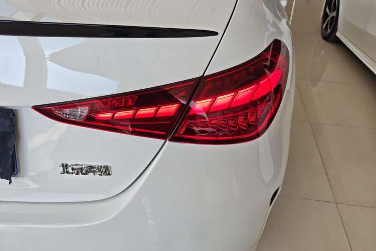 Used Mercedes-Benz C-Class 2025 C 260 L Obsidian Night Sport Edition Right Rear Taillight