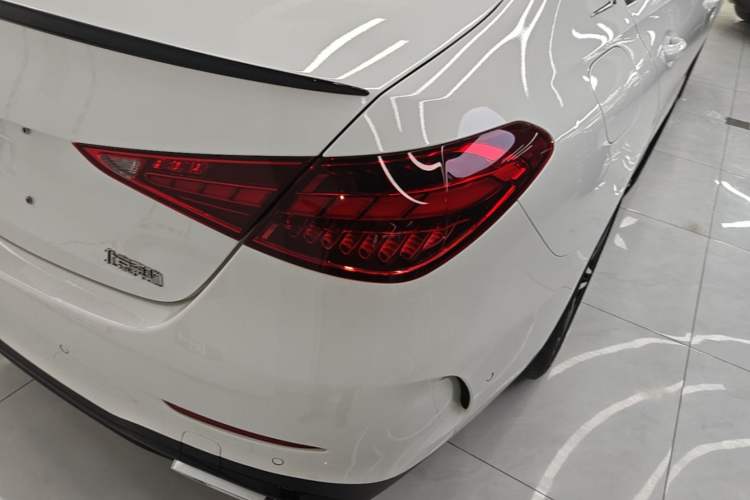 Used Mercedes-Benz C-Class 2025 C 260 L Obsidian Night Sport Edition Right Rear Taillight