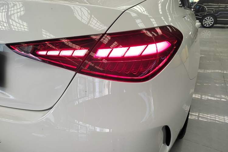 Used Mercedes-Benz C-Class 2025 C 260 L Sport Edition Right Rear Taillight