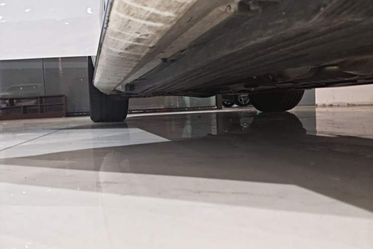 Used Mercedes-Benz C-Class 2025 Facelift C 260 L Sport Edition Right Side Sill