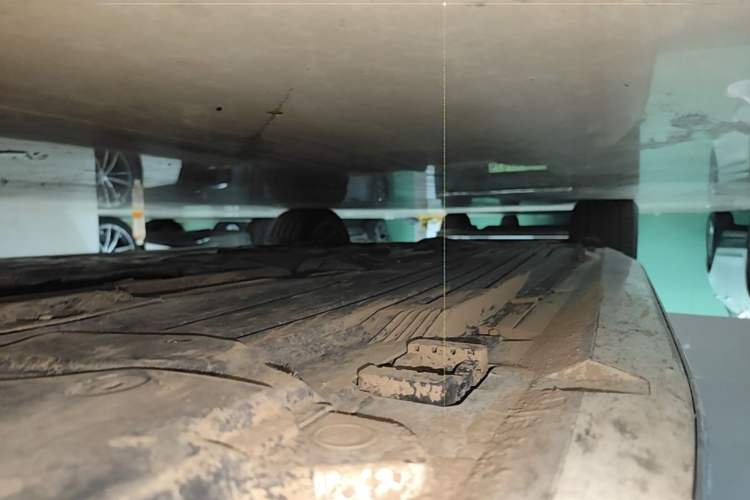Used Mercedes-Benz C-Class 2025 C 260 L Sport Edition Right Side Sill