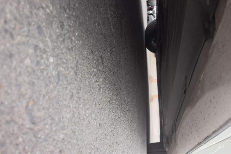 Used Mercedes-Benz C-Class 2025 C 260 L Sport Edition Right Side Sill