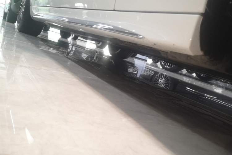 Used Mercedes-Benz C-Class 2025 Facelift C 260 L Sport Edition Right Side Sill